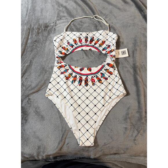 NWT Cupshe Swimsuit One Piece White Feathers Open Middle Size Medium Bohemian - Picture 1 of 4